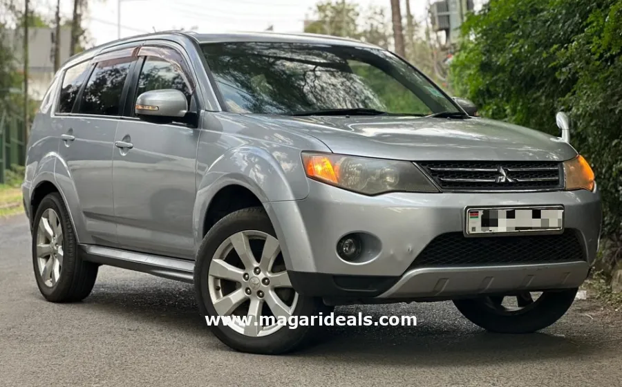 2011 MITSUBISHI OUTLANDER  in Kenya for Sale | Magari Deals