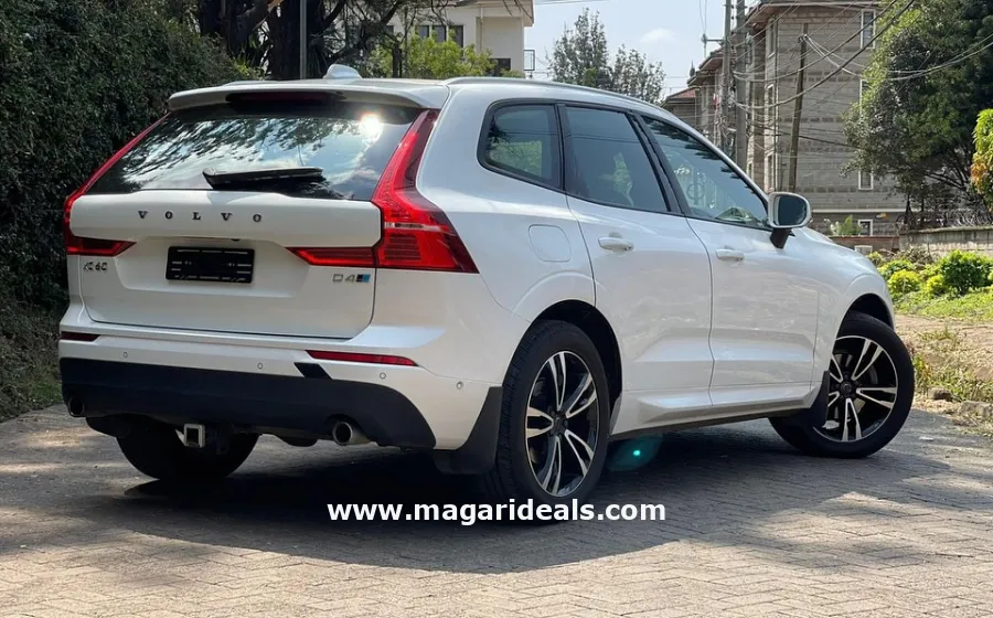 VOLVO XC60 D4 in Kenya for Sale | Magari Deals
