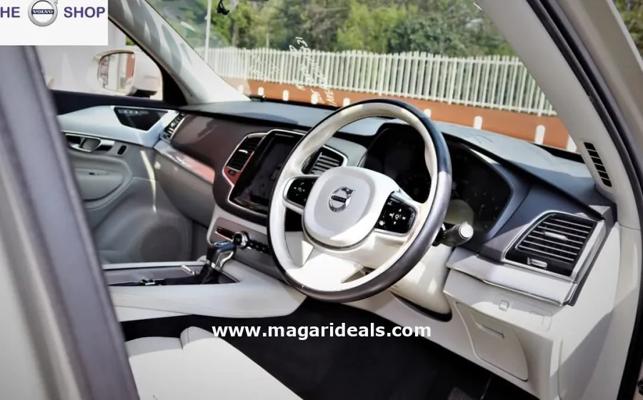 VOLVO XC90 T5 for Sale in Nairobi in Kenya for Sale | Magari Deals
